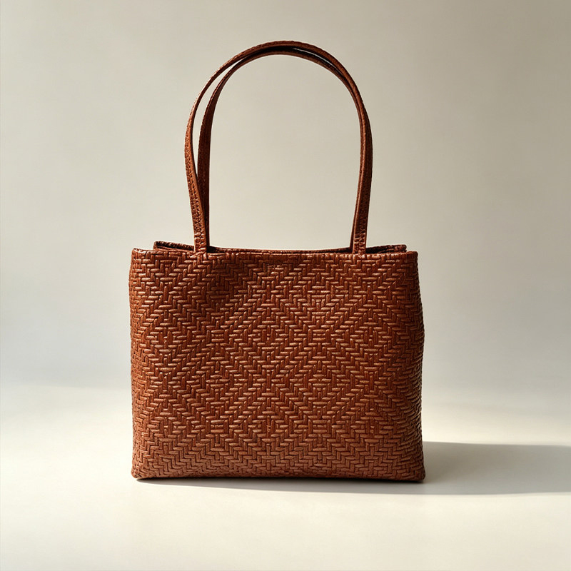 Luxury Bags Office - Sac fourre-tout Mendy en cuir véritable