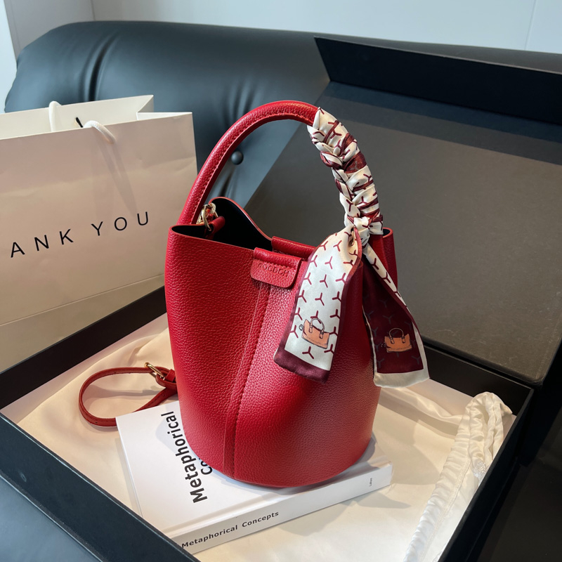 Sac à Bandoulière Rouge en PU  - Luxury Bags On Sales avis et prix