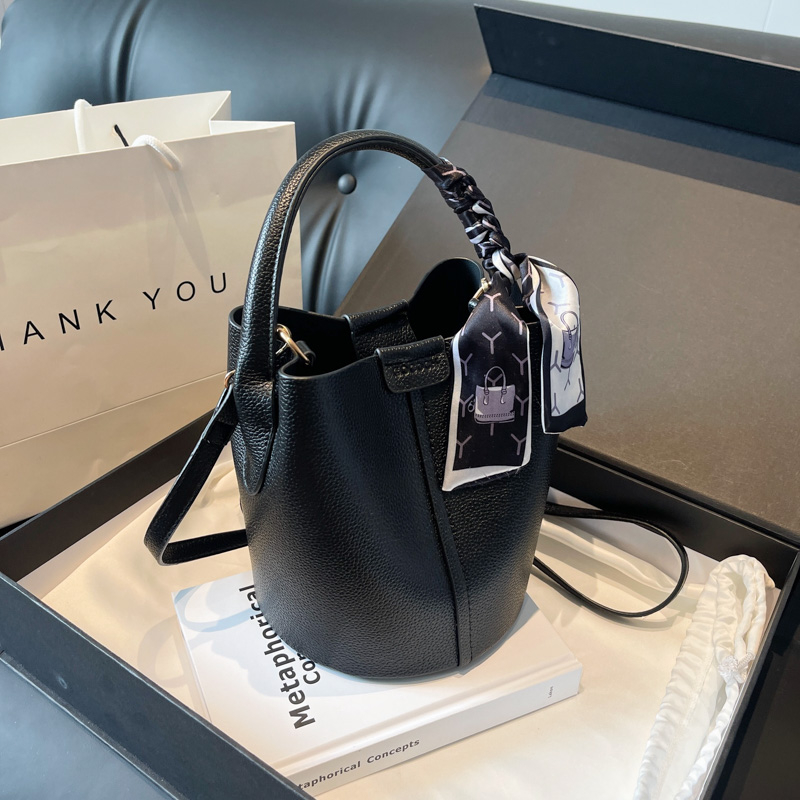 Sac à Bandoulière Rouge en PU  - Luxury Bags On Sales avis et prix