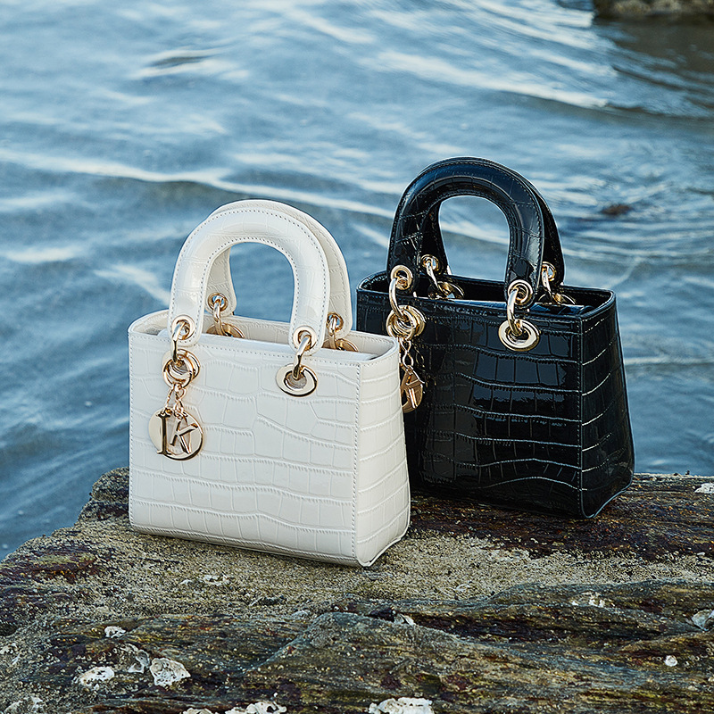 Sac à bandoulière mini de luxe - Luxury Bags Office avis et prix