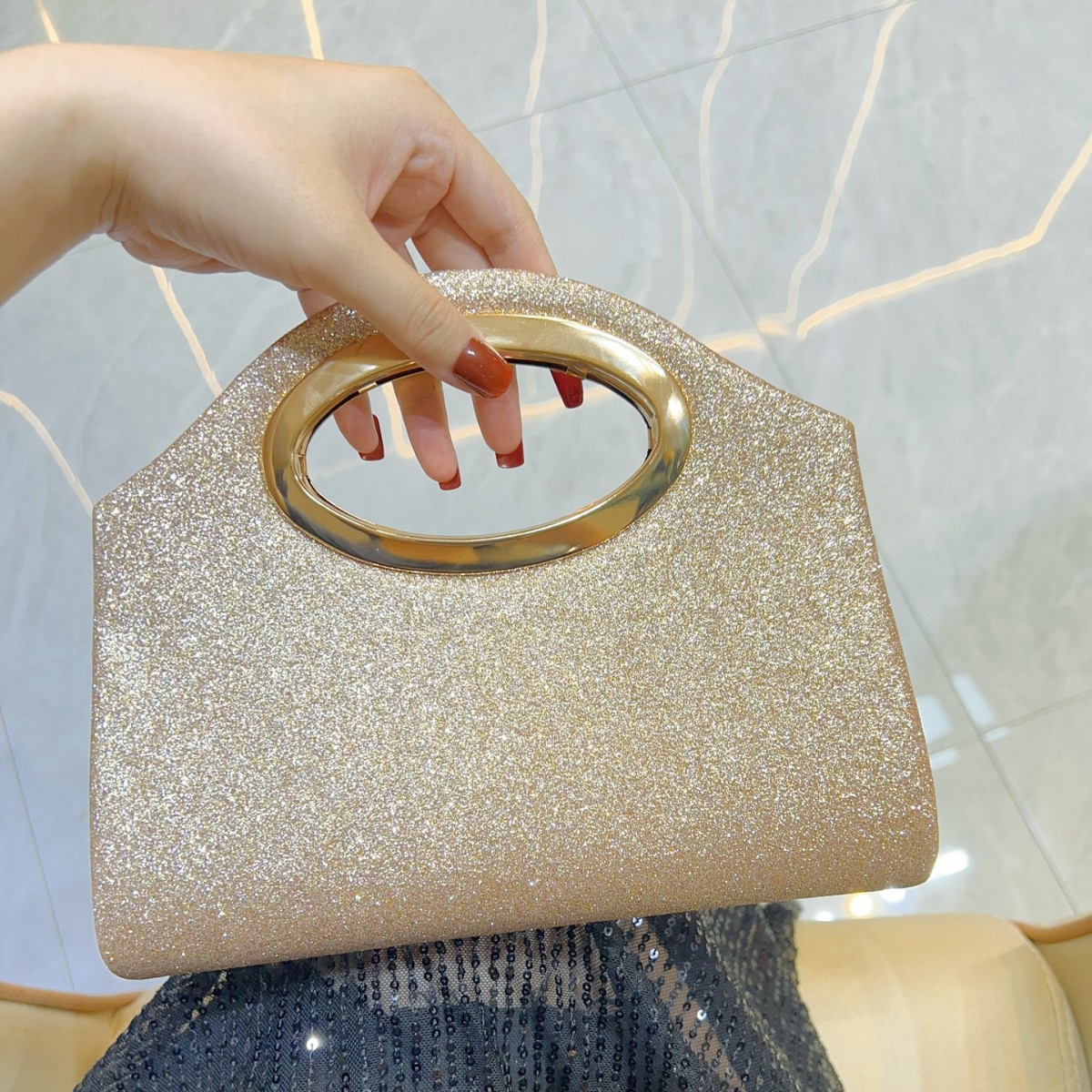 Pochette transfrontalière pour - Luxury Bags News avis et prix