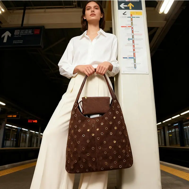 Sac fourre-tout clouté en daim - Wristlet Wallet Zipper avis et prix