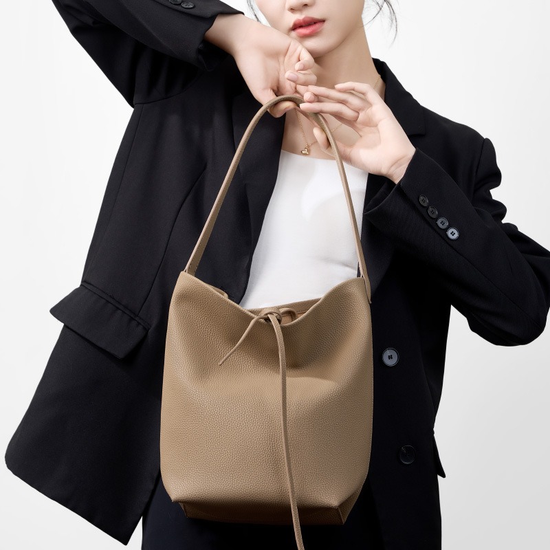 Sac à bandoulière minimaliste  - Luxury Bags Everyday avis et prix